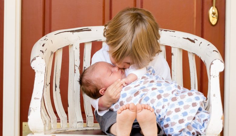 Capturez les moments les plus précieux de votre nouveau-né grâce au photgraphe professionnel