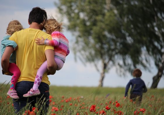 L'éducation bienveillante : comment accompagner votre enfant avec empathie