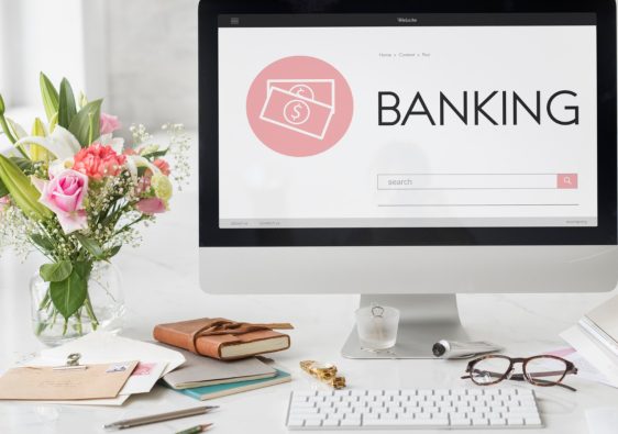 Gérez vos finances en un clic : la banque en ligne à portée de main