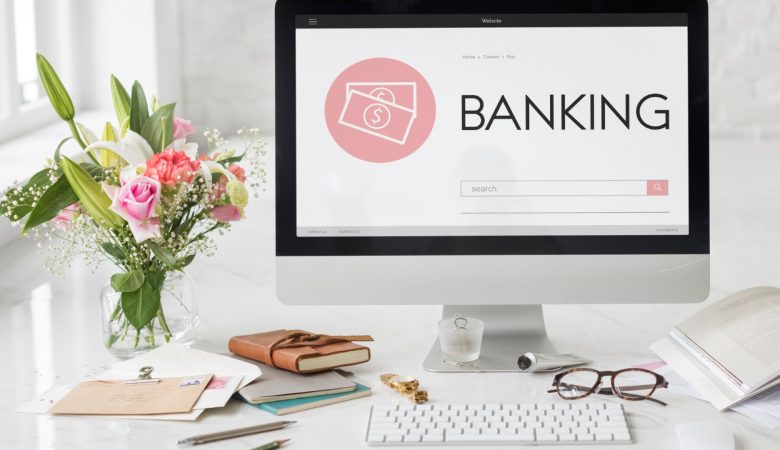 Gérez vos finances en un clic : la banque en ligne à portée de main