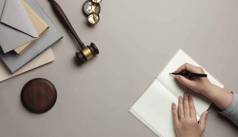 Quel avocat choisir pour un litige en droit des successions ?